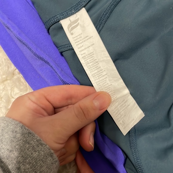 fabletics cropped legging - Picture 2 of 2